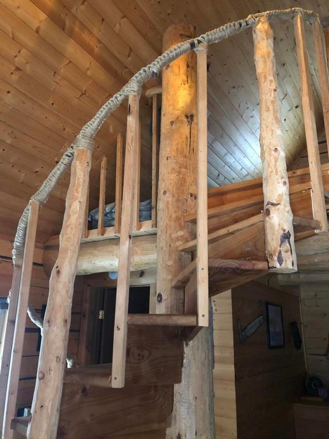 The “Twin Cabins” here on my property are sorta plain as compared to the other cabins, but still have character and are quite cozy.