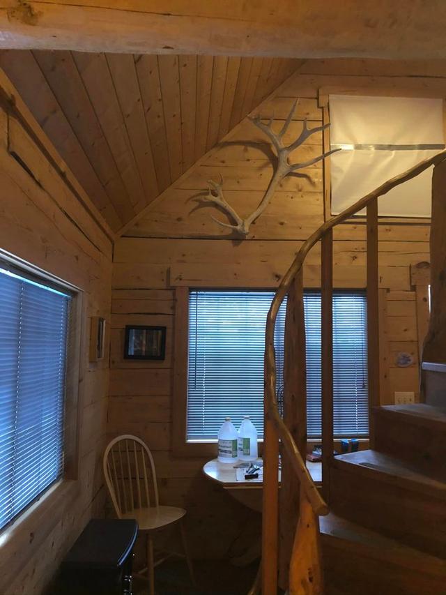 The “Twin Cabins” here on my property are sorta plain as compared to the other cabins, but still have character and are quite cozy.